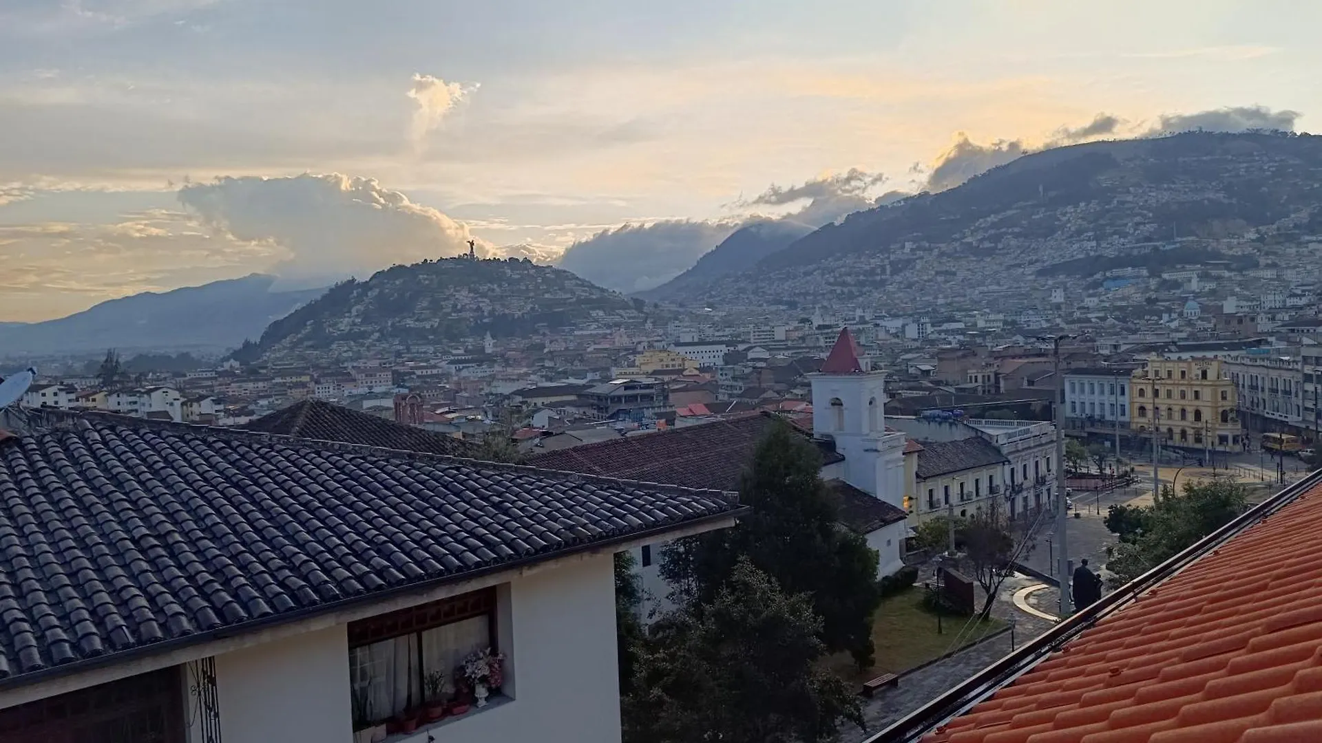 Quito Basecamp - Adventure Hostel
