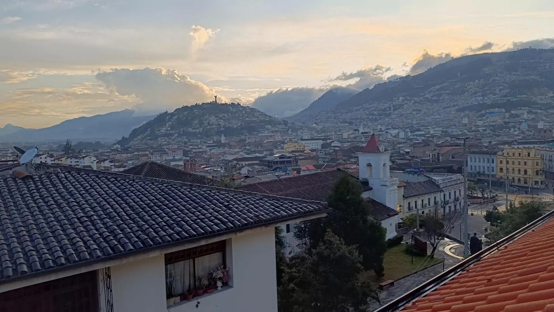 Quito Basecamp - Adventure Hostel